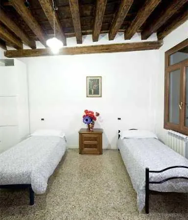 Absolute Venice Apartment Bed & Breakfast Venice
